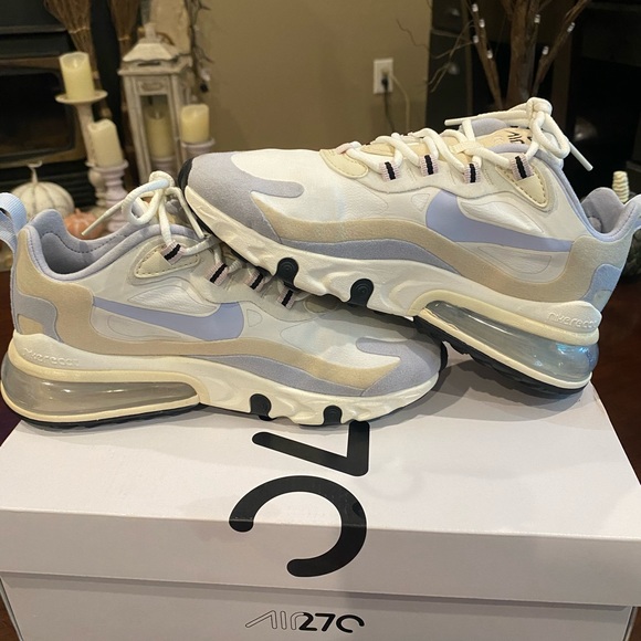 Air Max 270 React. Color white/ghost-fossil-sail/Black. Size 5.5 - Picture 6 of 9